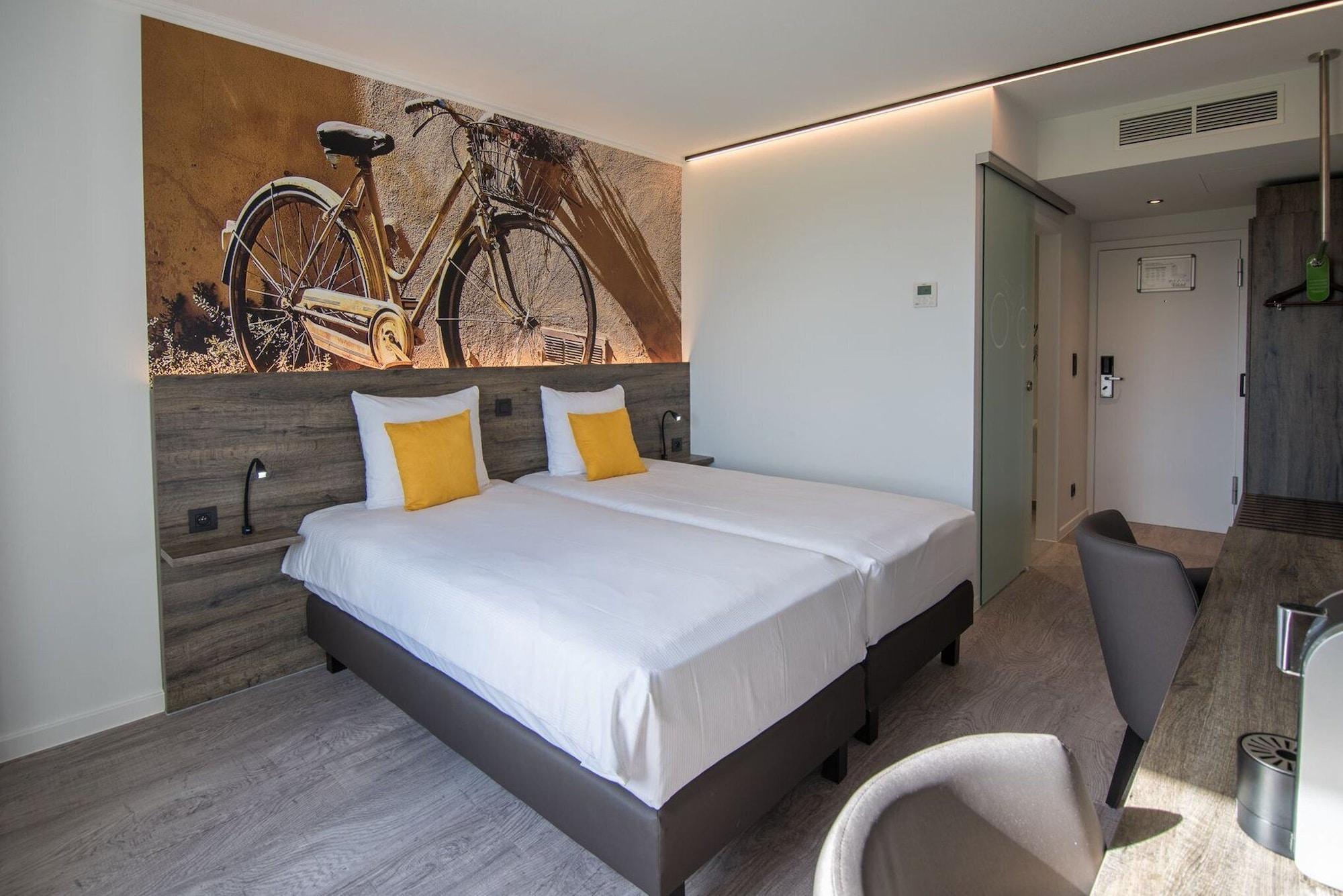 Velotel Brugge Exteriör bild